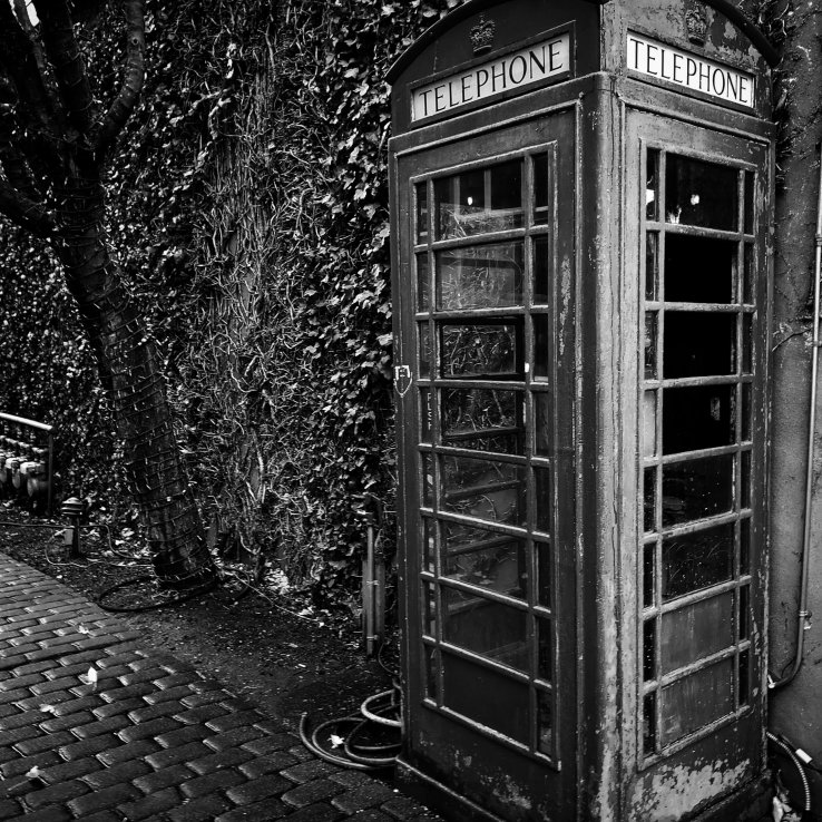 Black and white photobooth 